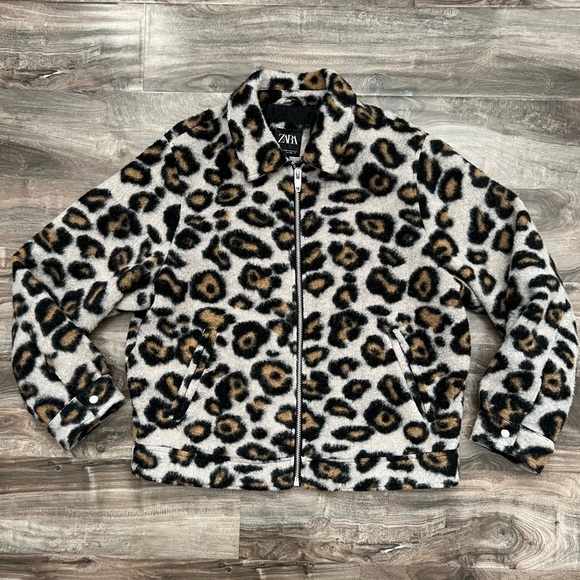 Zara Man Cheetah Print Zip Up Jacket - Picture 3 of 7